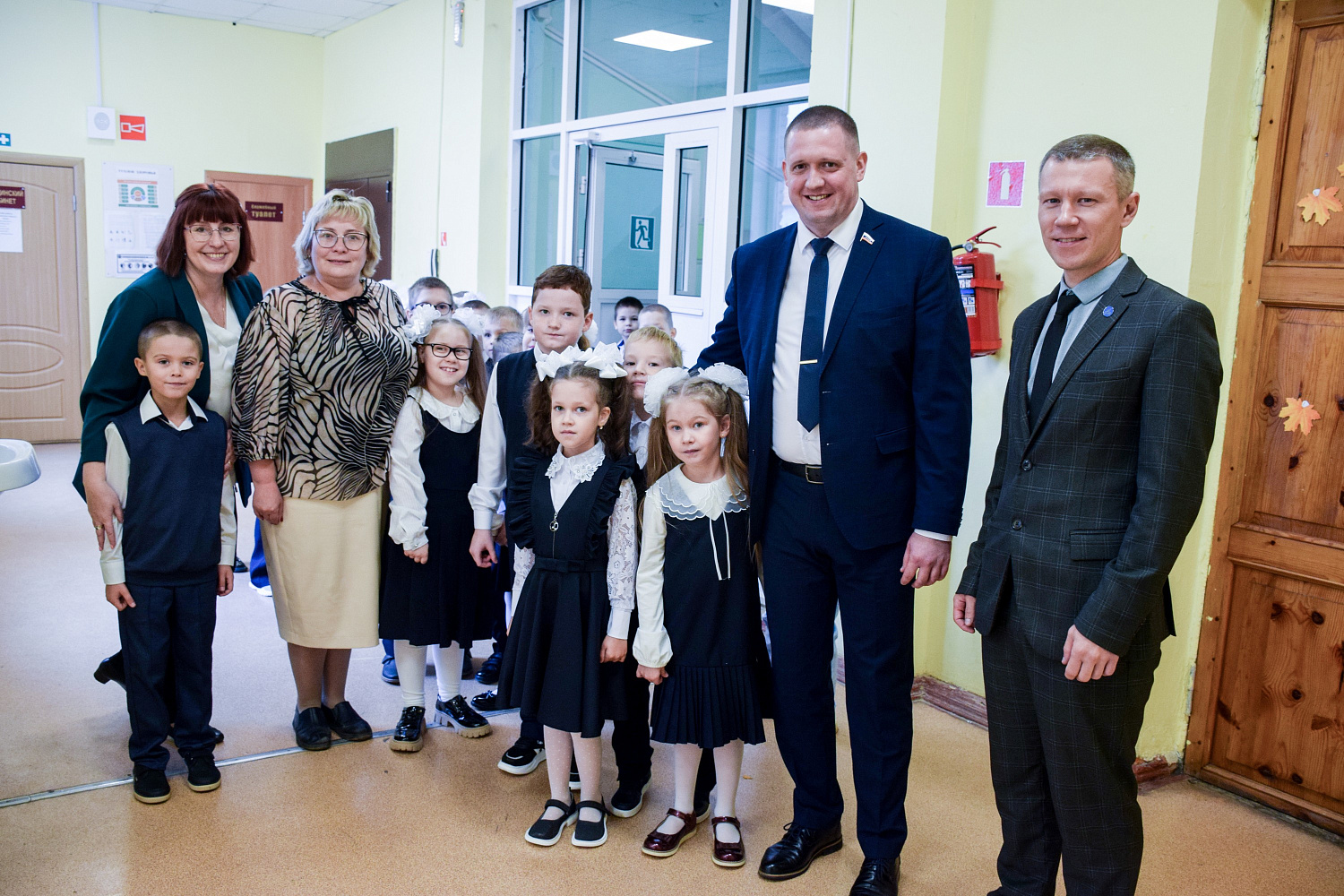 Представители завода «ЛЕПСЕ» поздравили с Днём знаний